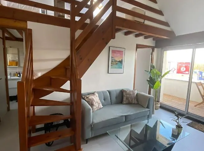 Roazhon Lodge